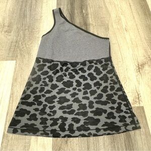 Lululemon One Shoulder Workout Tank Top Womens Grey Striped Leopard Animal Print